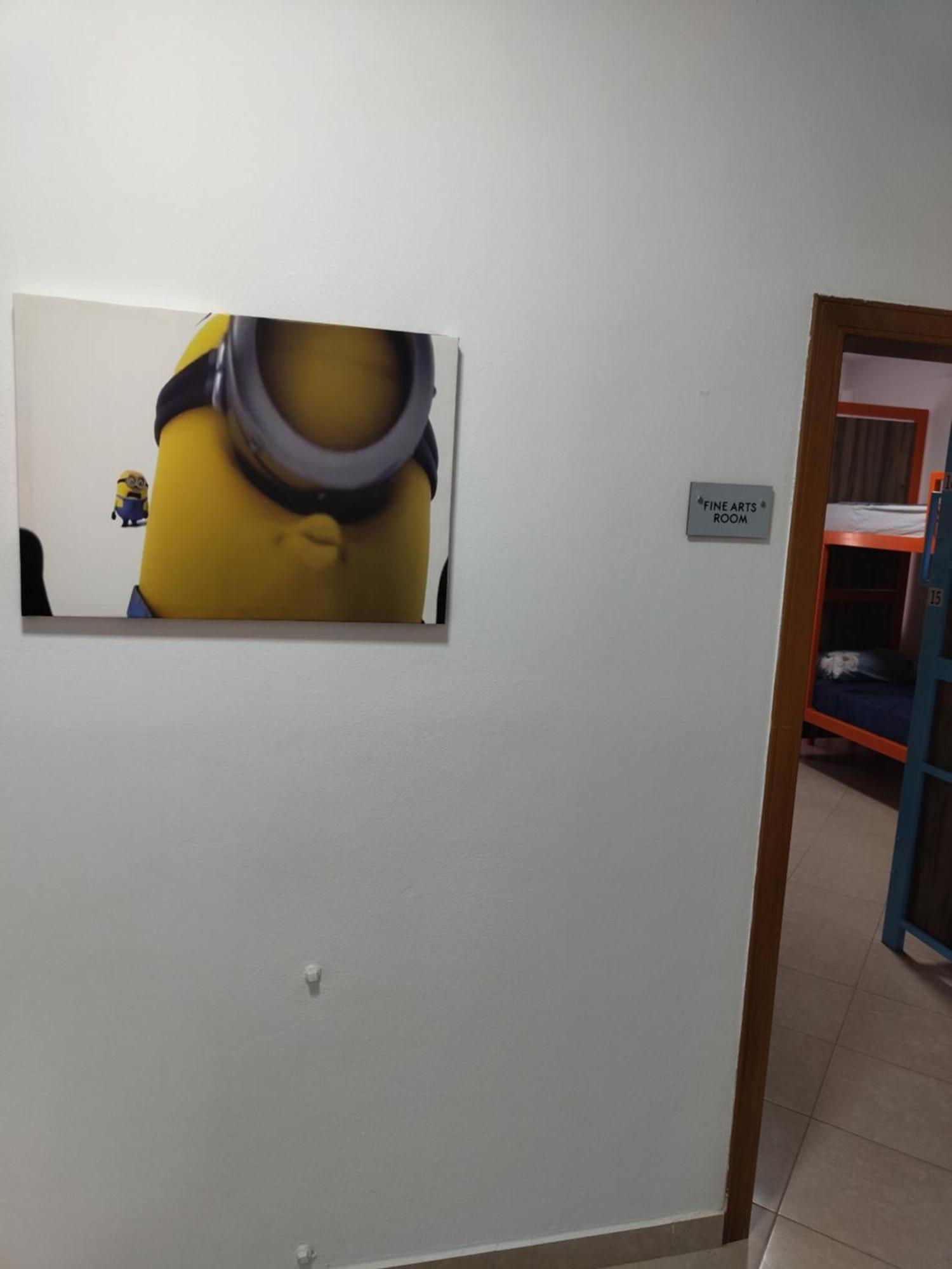 Tias Hostel Shkodër エクステリア 写真